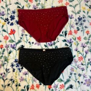 Victoria’s Secret Holiday Bedazzled Hipster Panty Set – Size Medium (2 Pair)